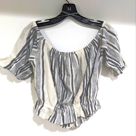 American Eagle | Striped Off-The-Shoulder Blouse - Picture 3 of 7
